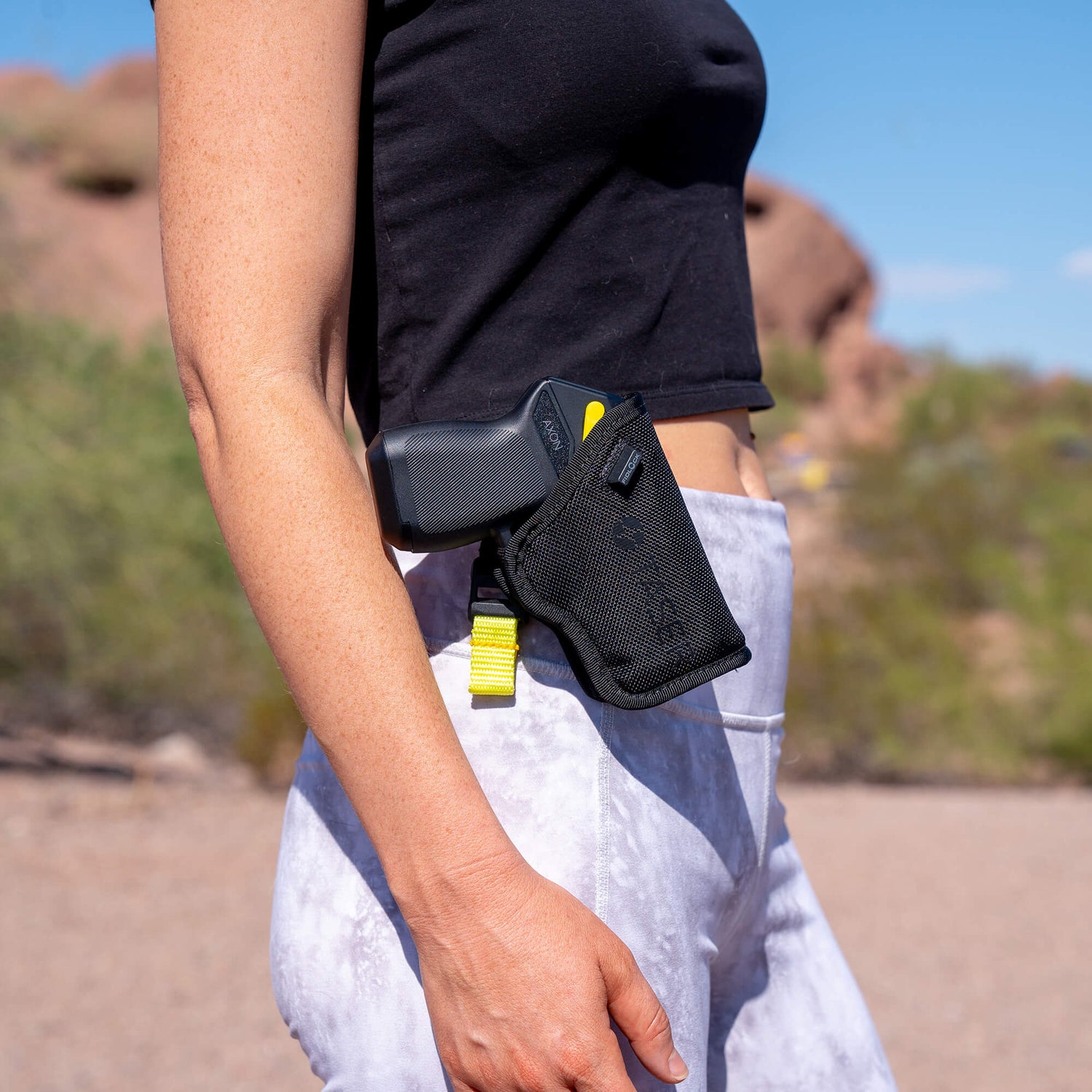 Taser - Pulse 2 - Stun Gun Taser Devise